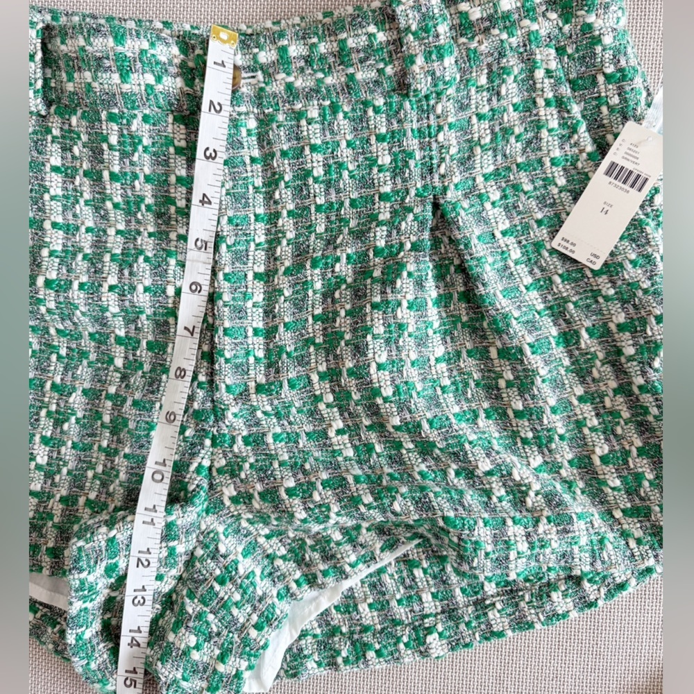 Anthropologie Maeve Tweed Green Shorts - Picture 8 of 9